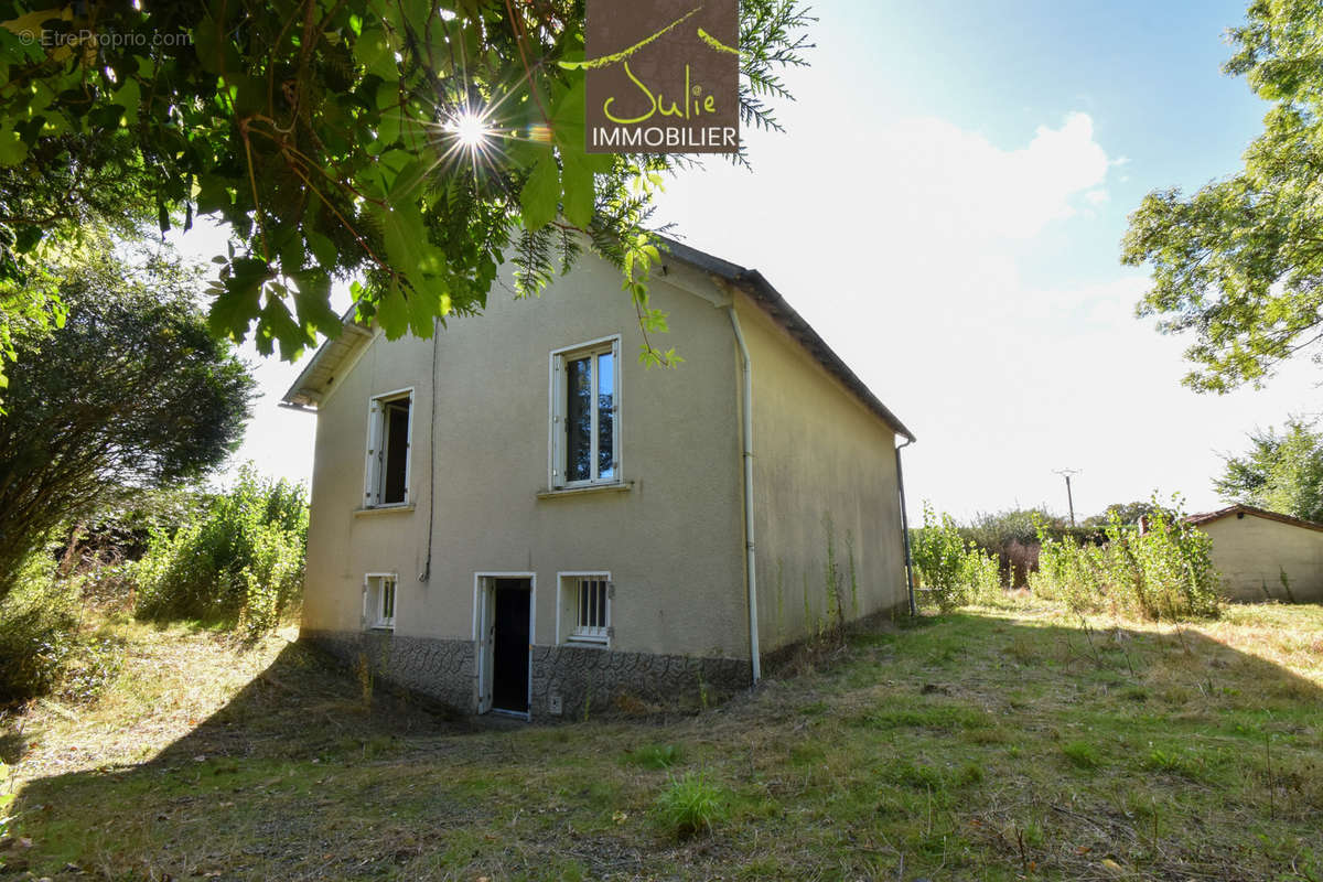 Maison à BRESSUIRE