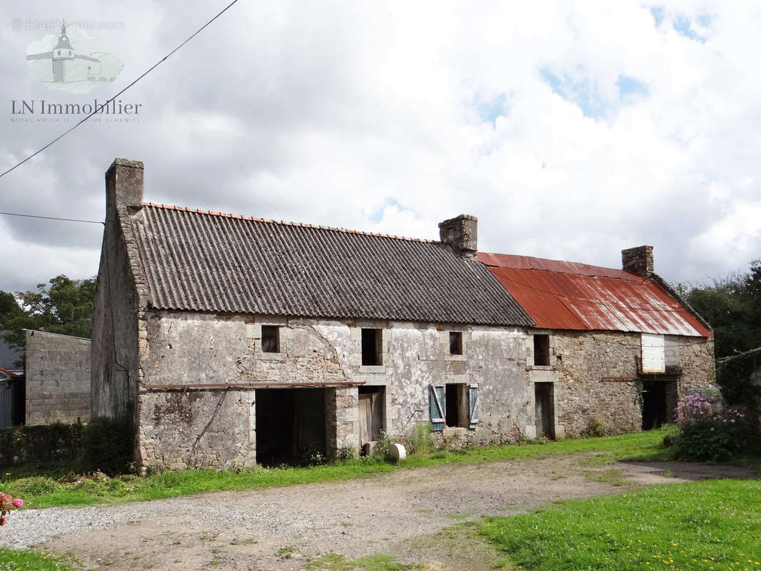 Maison à CLOHARS-CARNOET