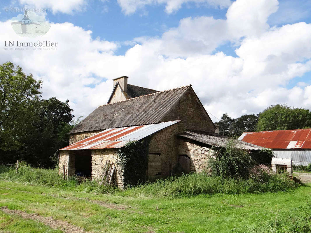 Maison à CLOHARS-CARNOET