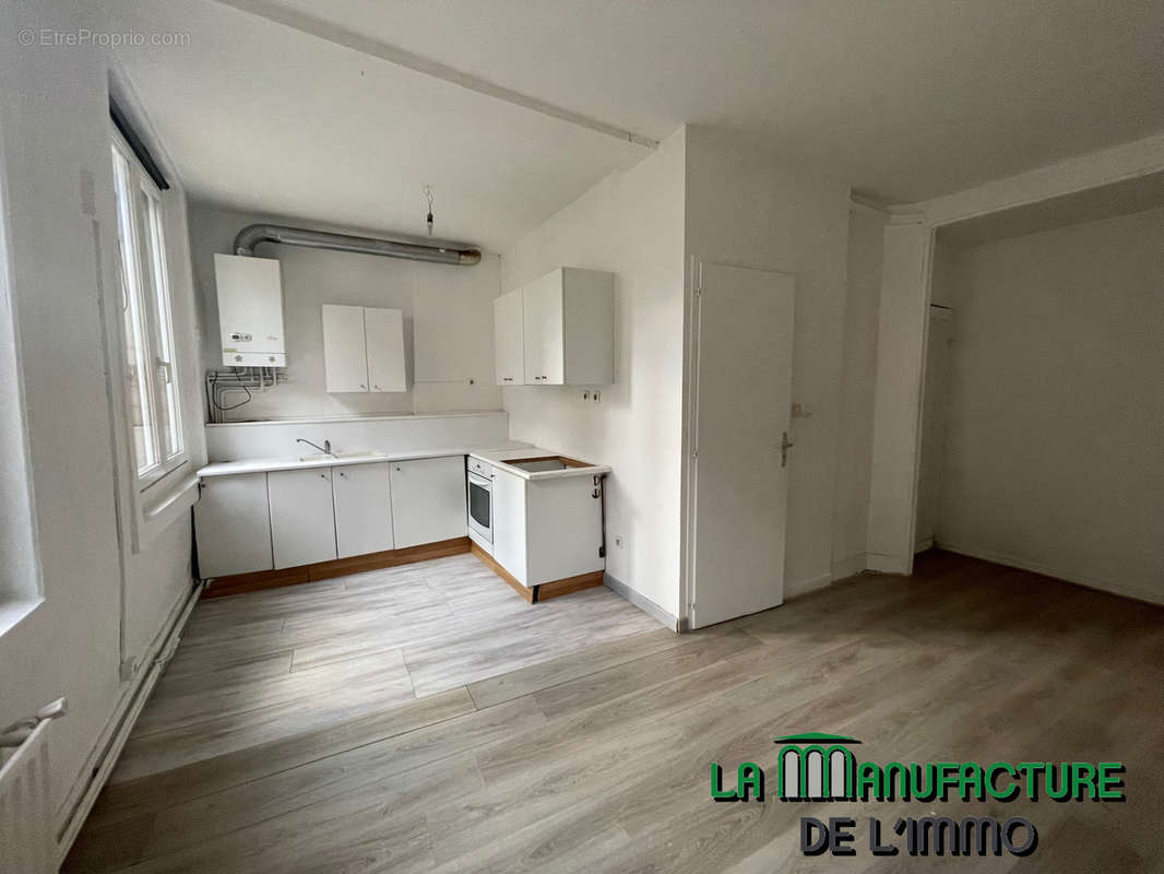 Appartement à SAINT-ETIENNE