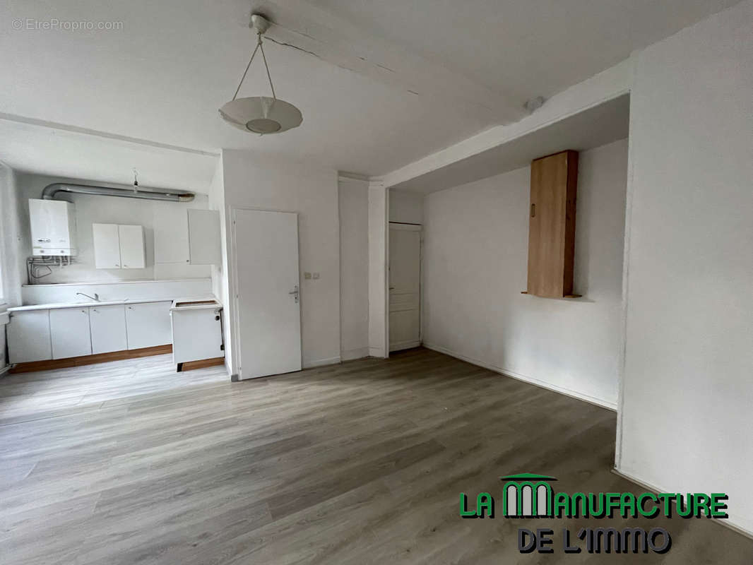 Appartement à SAINT-ETIENNE