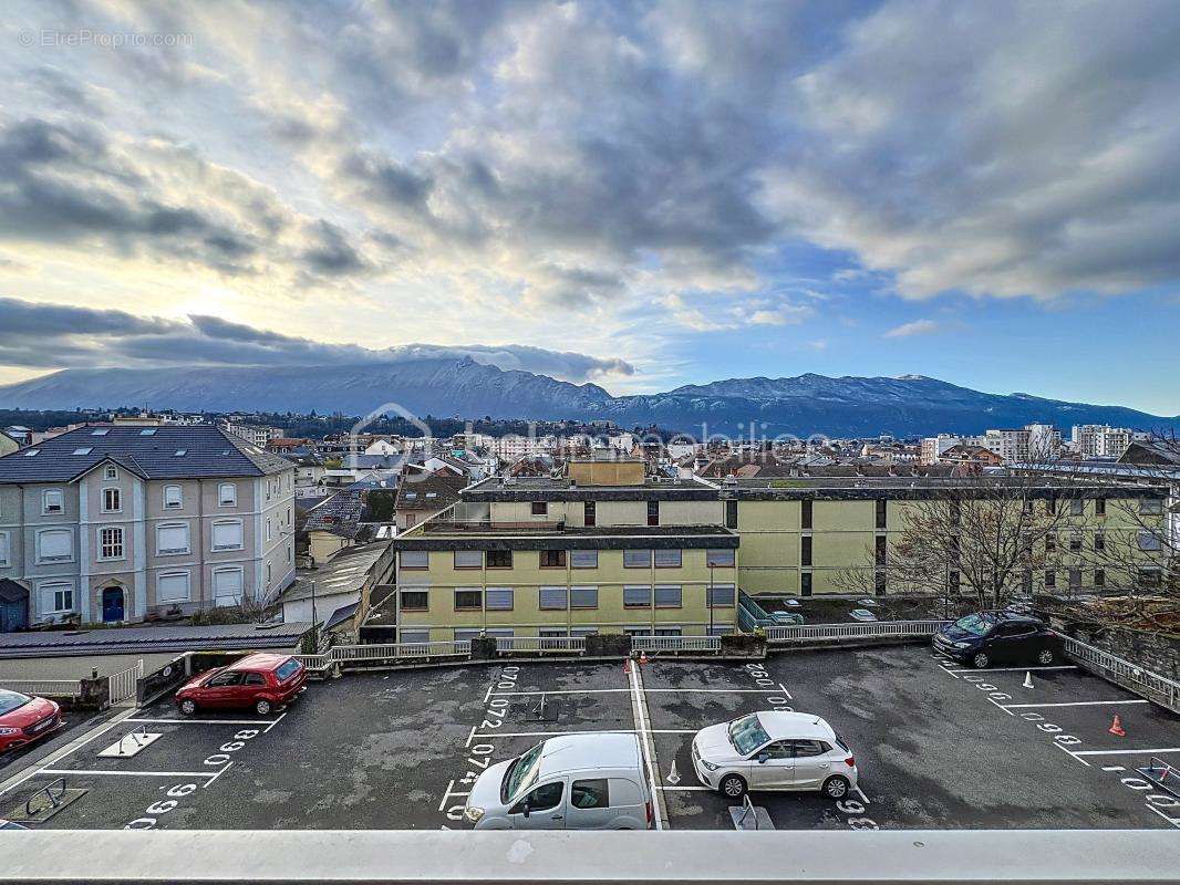 Appartement à AIX-LES-BAINS