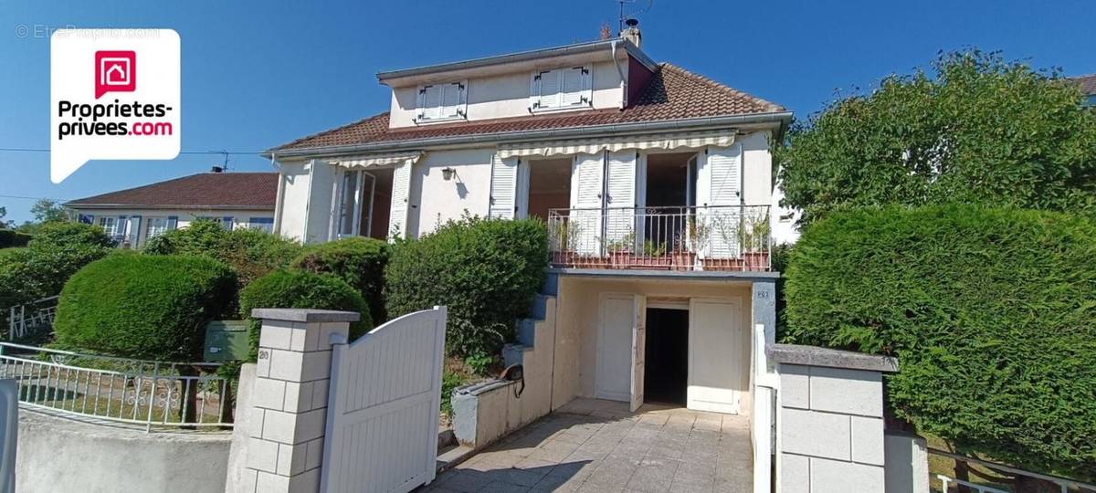 Maison à LUXEUIL-LES-BAINS