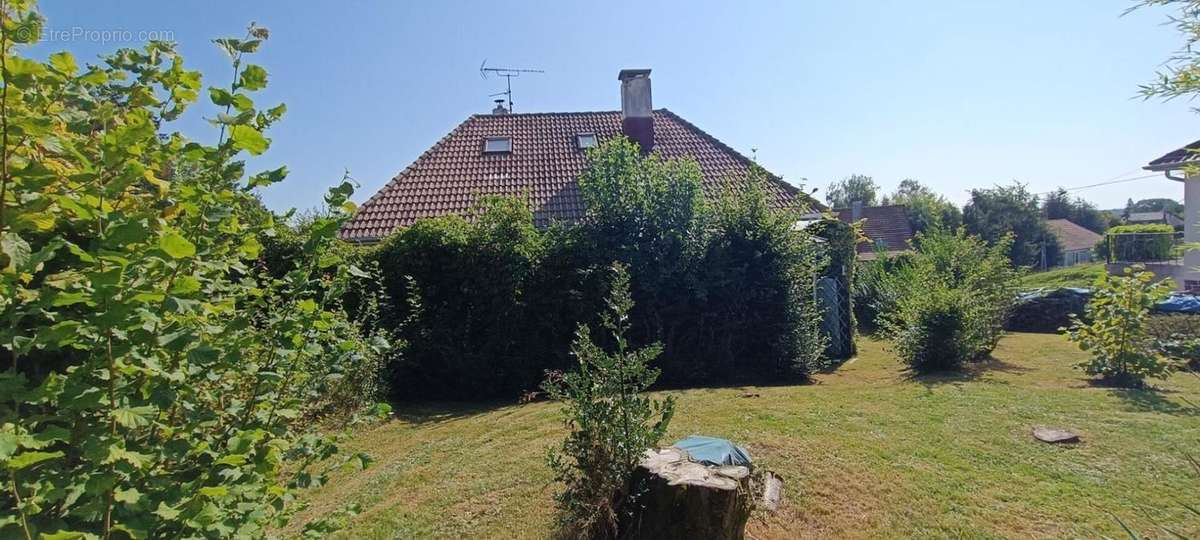 Maison à LUXEUIL-LES-BAINS