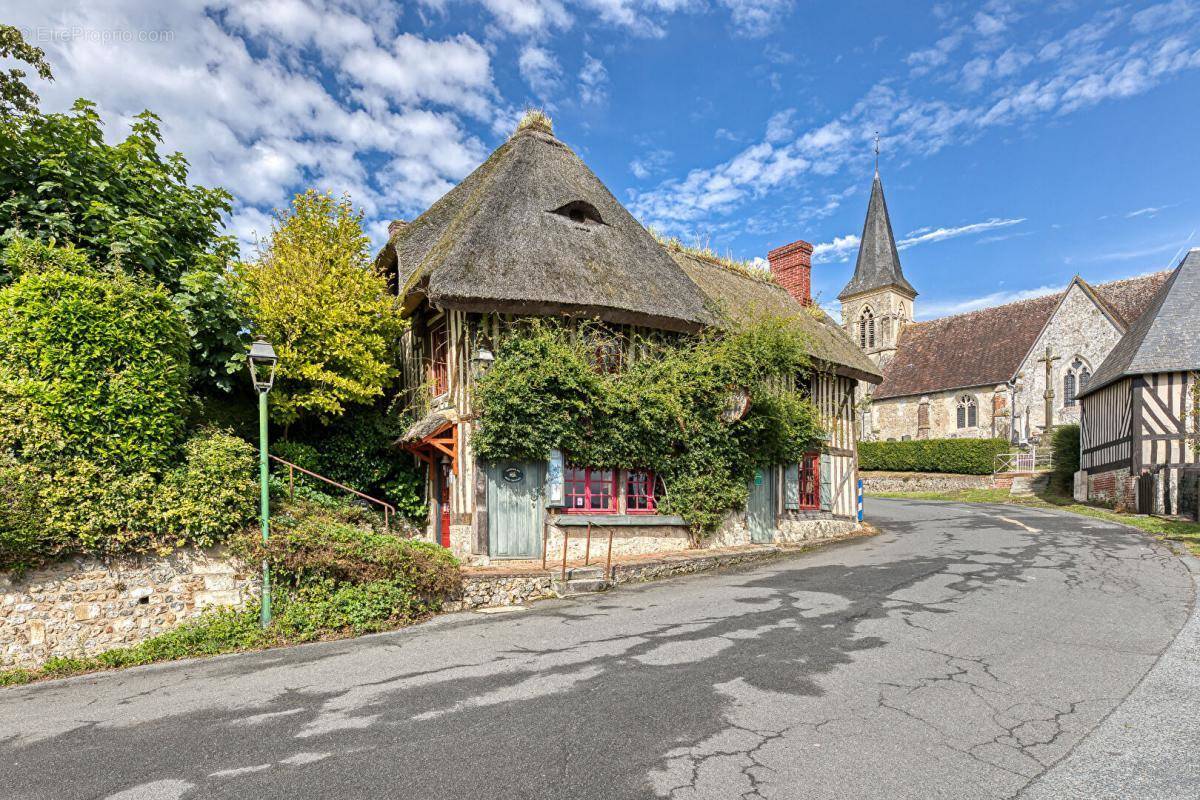 Maison à PONT-L&#039;EVEQUE