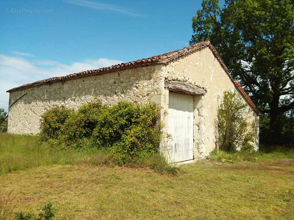 Maison à LA ROMIEU