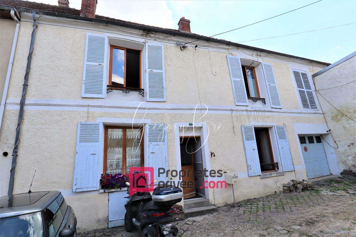 Maison à LA FERTE-SOUS-JOUARRE