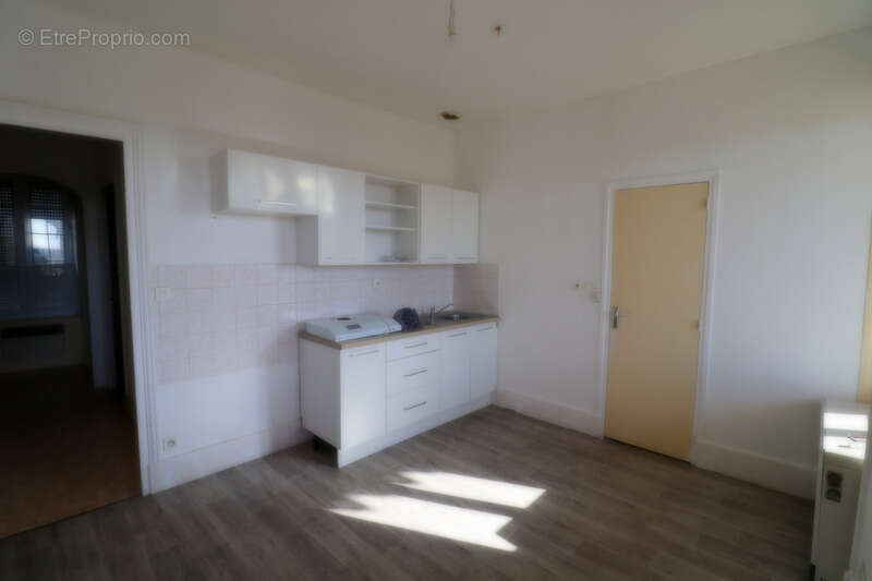 Appartement à ROMENAY