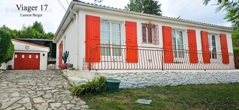 Maison à FONTCOUVERTE