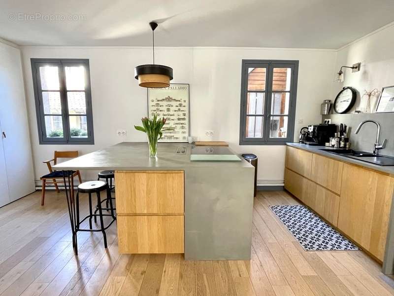 Appartement à VERSAILLES