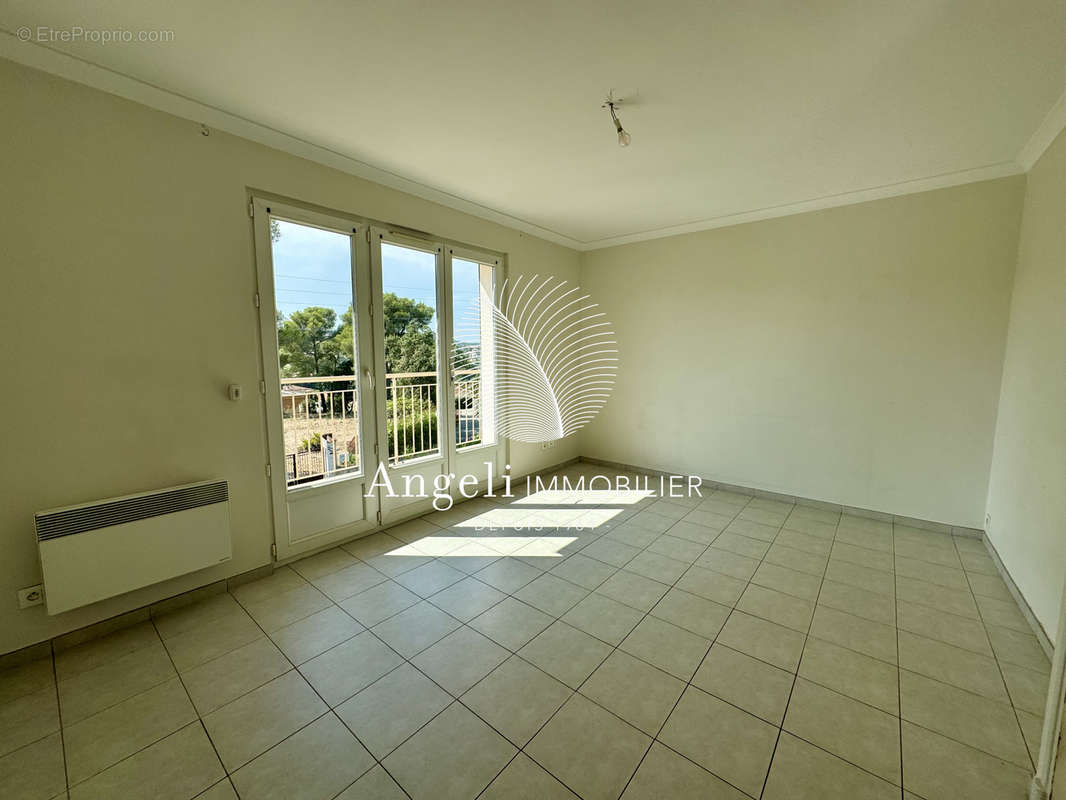 Appartement à FREJUS