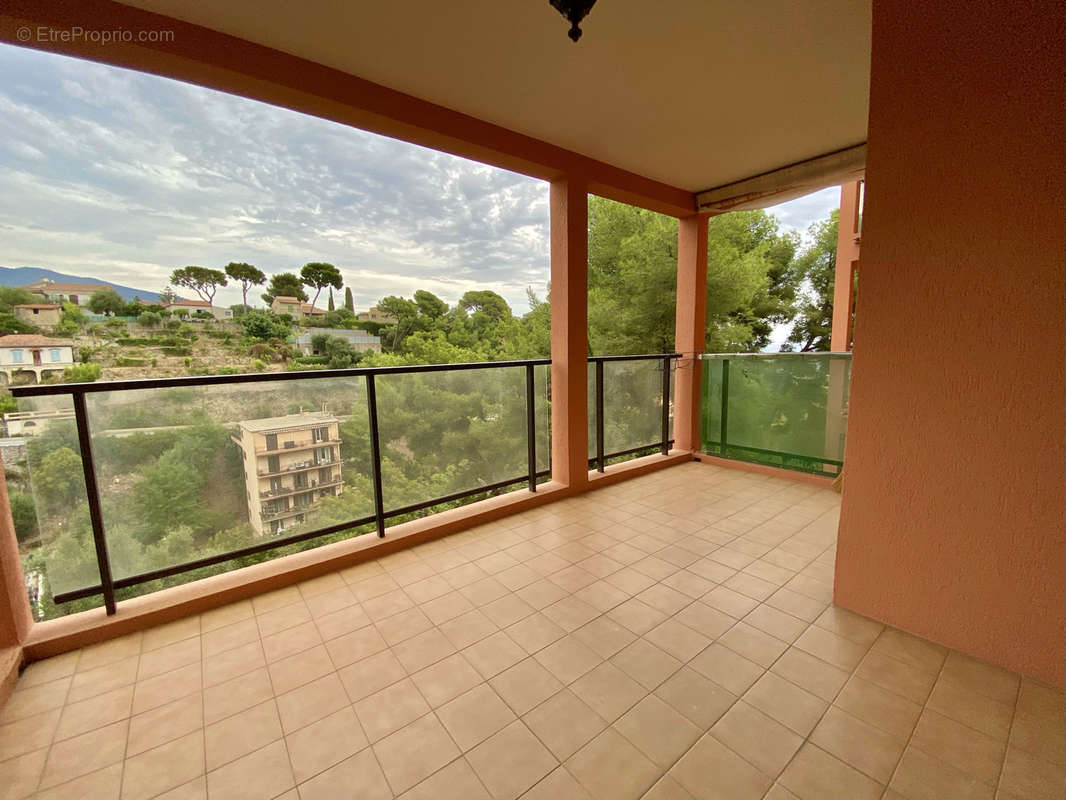 Appartement à ROQUEBRUNE-CAP-MARTIN