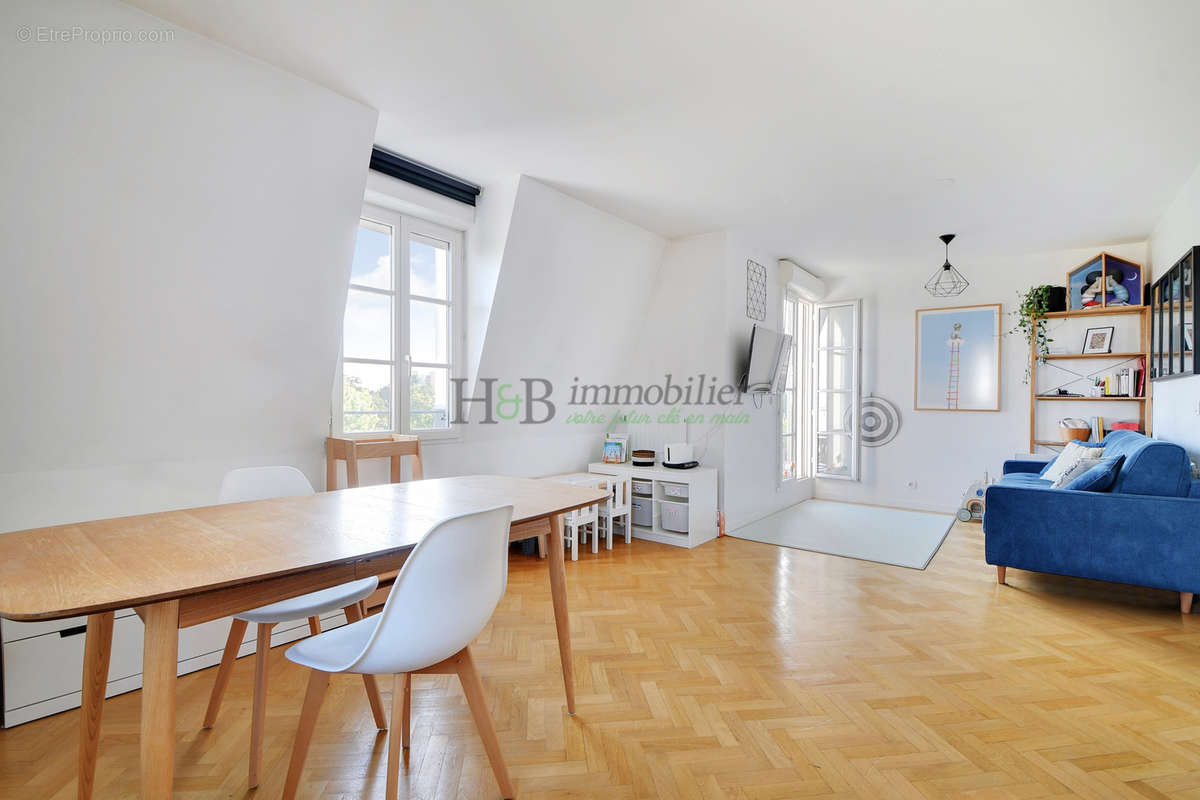 Appartement à MAISONS-ALFORT