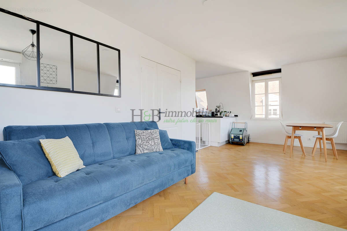 Appartement à MAISONS-ALFORT