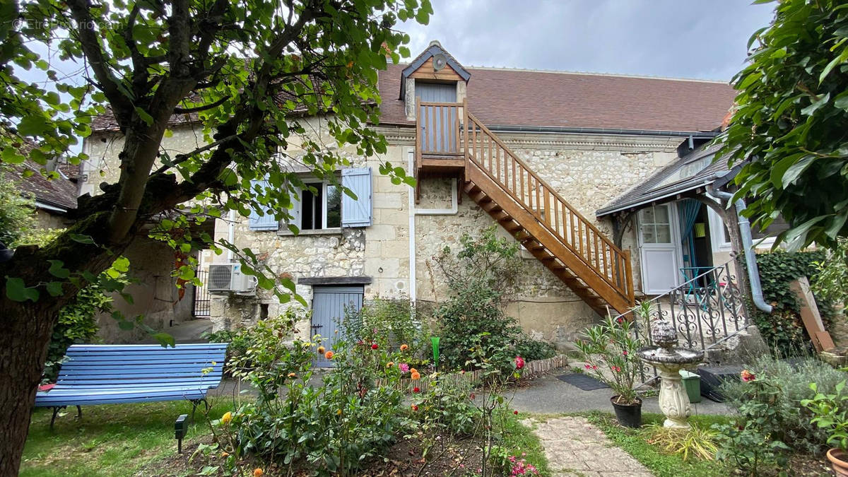 Maison à VARENNES