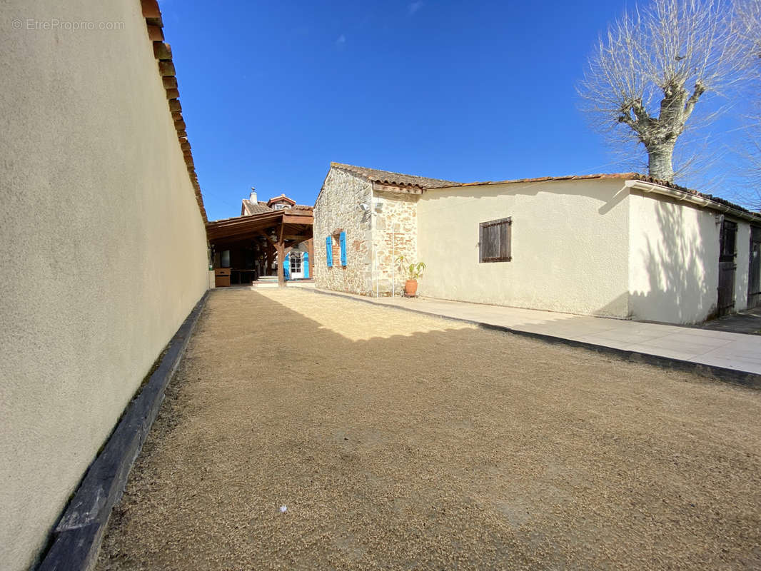 Maison à VILLENEUVE-SUR-LOT