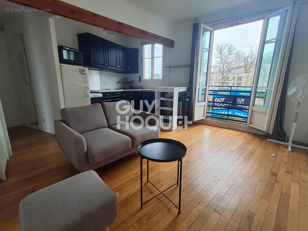 Appartement à ISSY-LES-MOULINEAUX