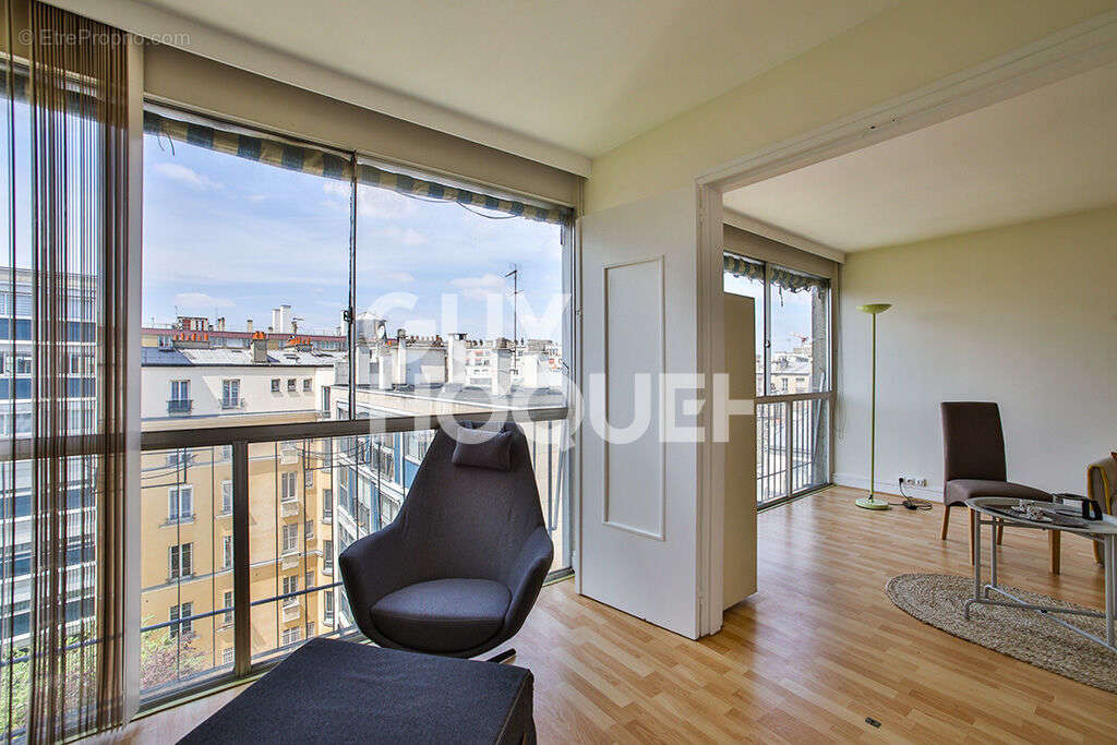 Appartement à PARIS-20E