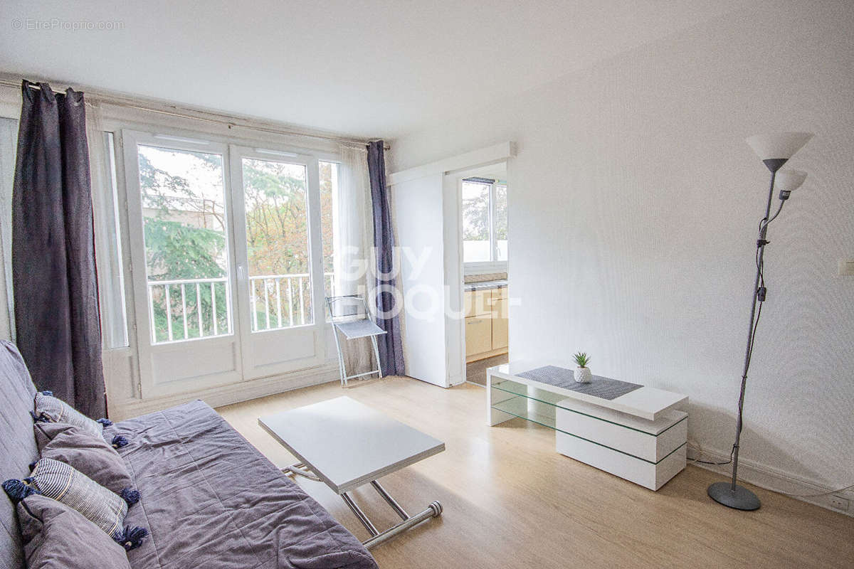 Appartement à CARRIERES-SUR-SEINE