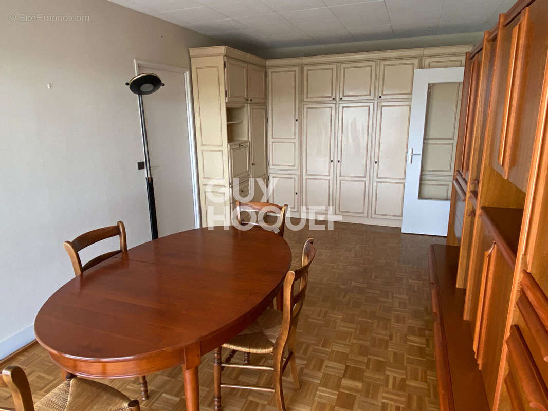 Appartement à CHELLES