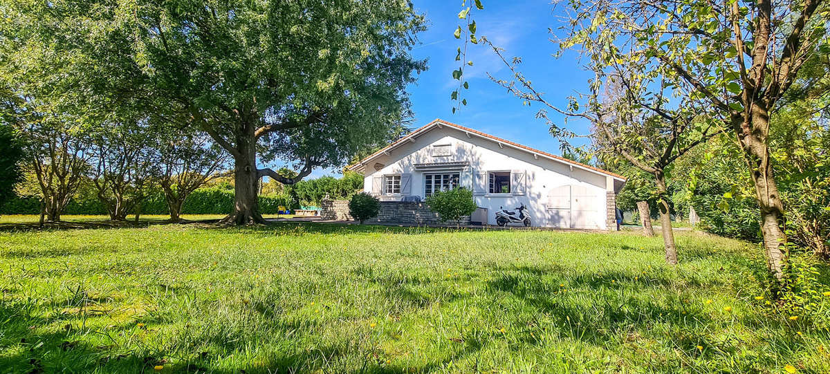 Photo 2 - Maison à BAYONNE