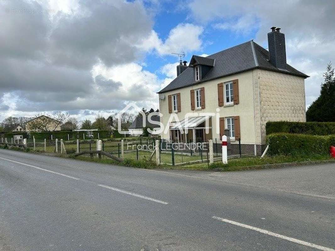 Photo 2 - Maison à YERVILLE