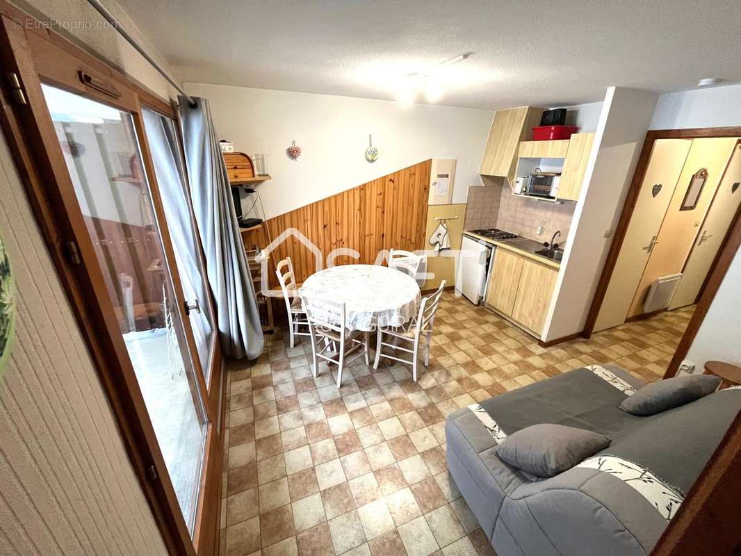 Photo 2 - Appartement à LE BIOT