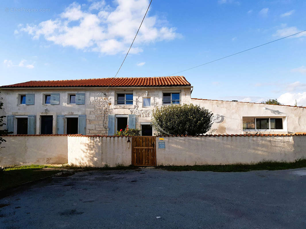 Maison à SAINT-VAIZE