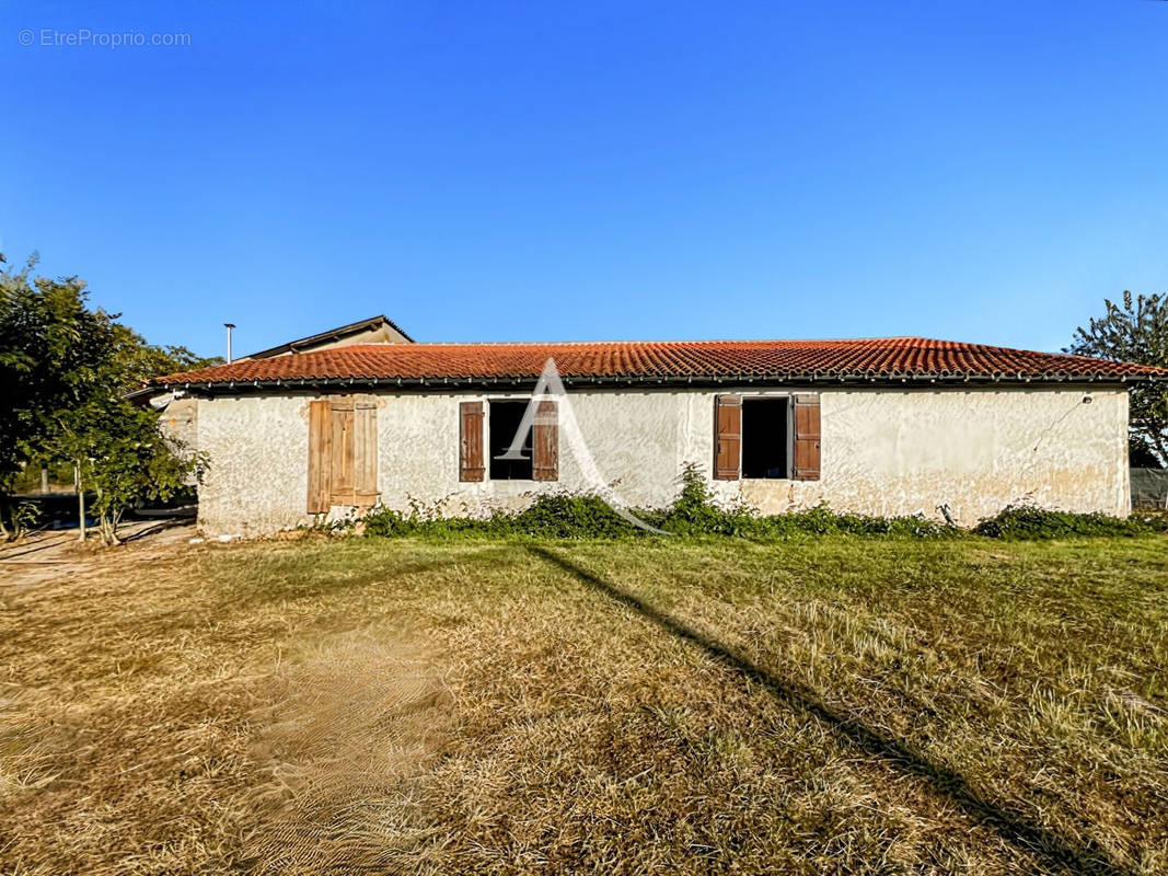 Maison à FUMEL