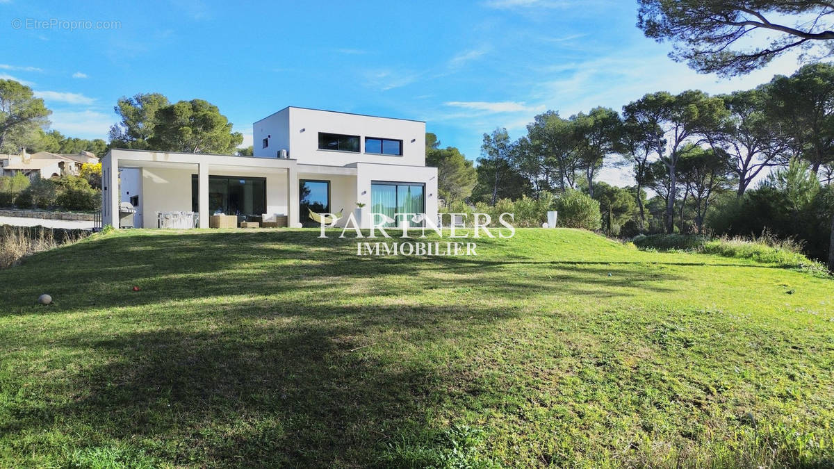 Maison à AIX-EN-PROVENCE