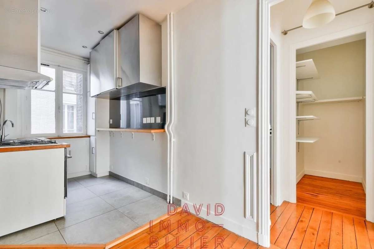 Appartement à PARIS-15E