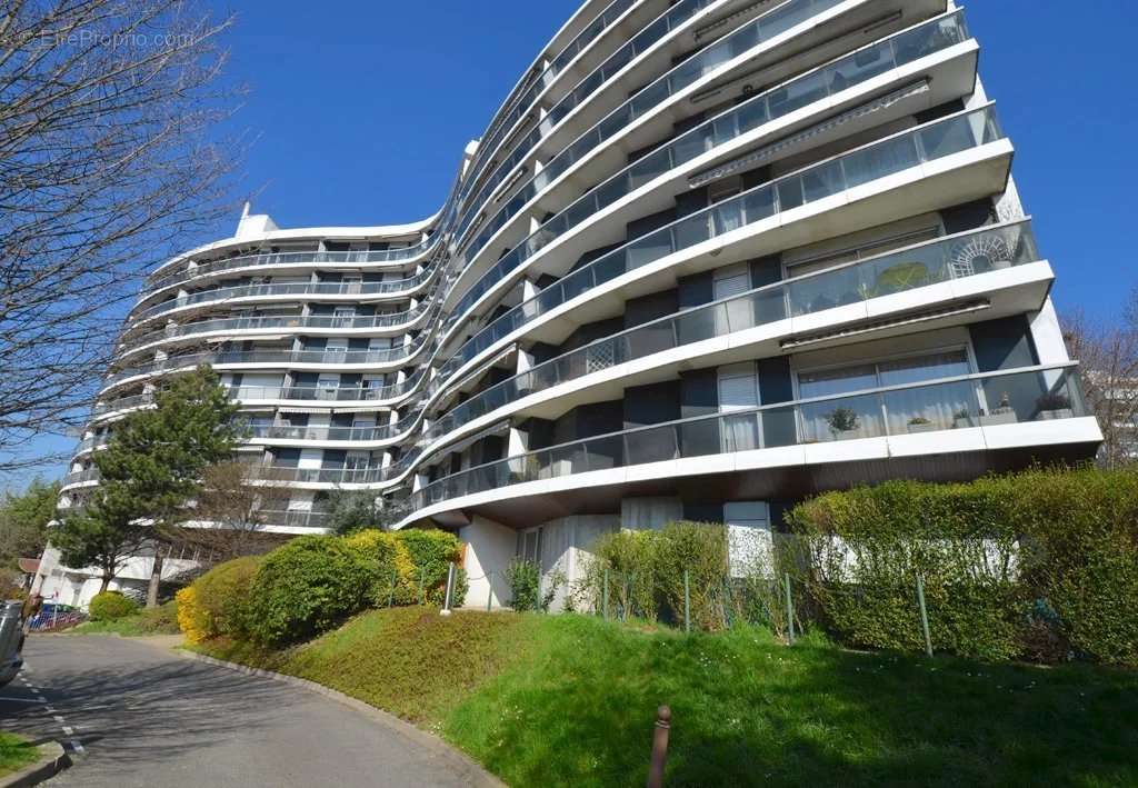 Appartement à SAINT-MAURICE