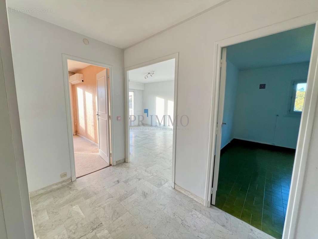 Appartement à FREJUS