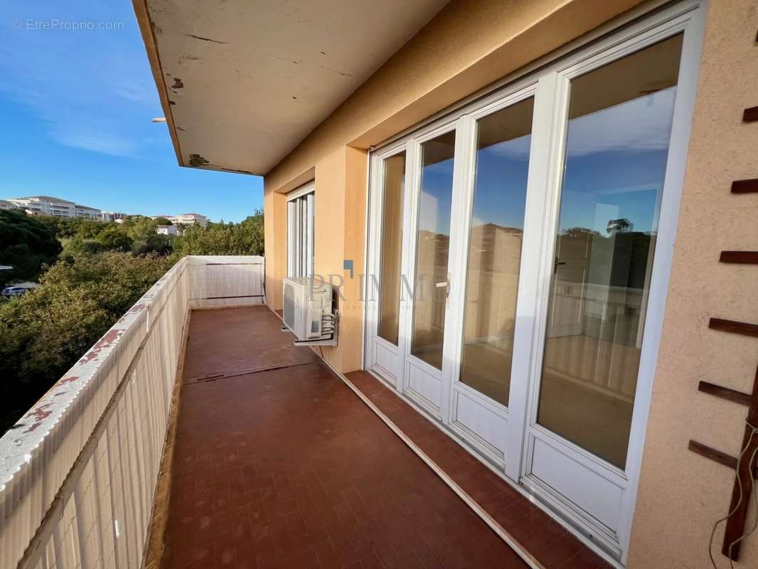 Appartement à FREJUS