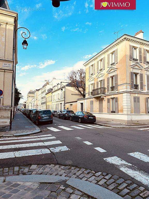 Appartement à VERSAILLES