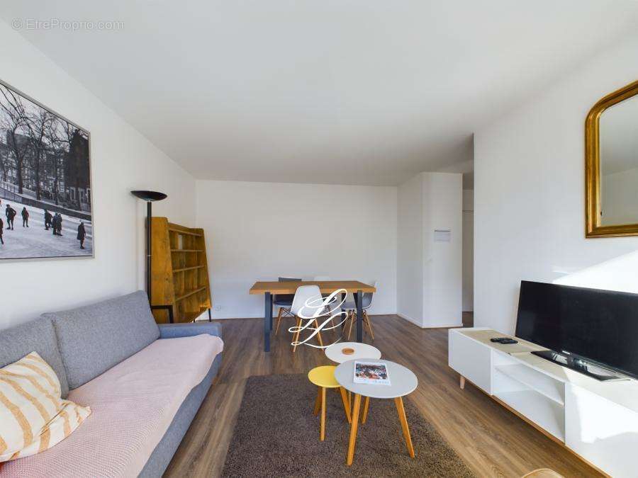 Appartement à LEVALLOIS-PERRET