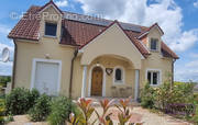 Maison à COURCELLES-CHAUSSY