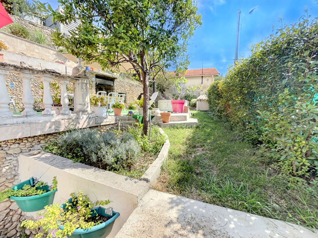 Maison à CAGNES-SUR-MER