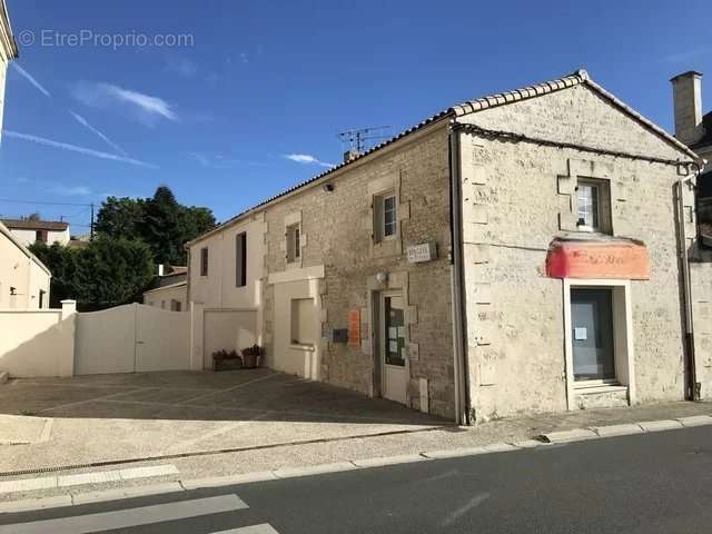 Appartement à BENET