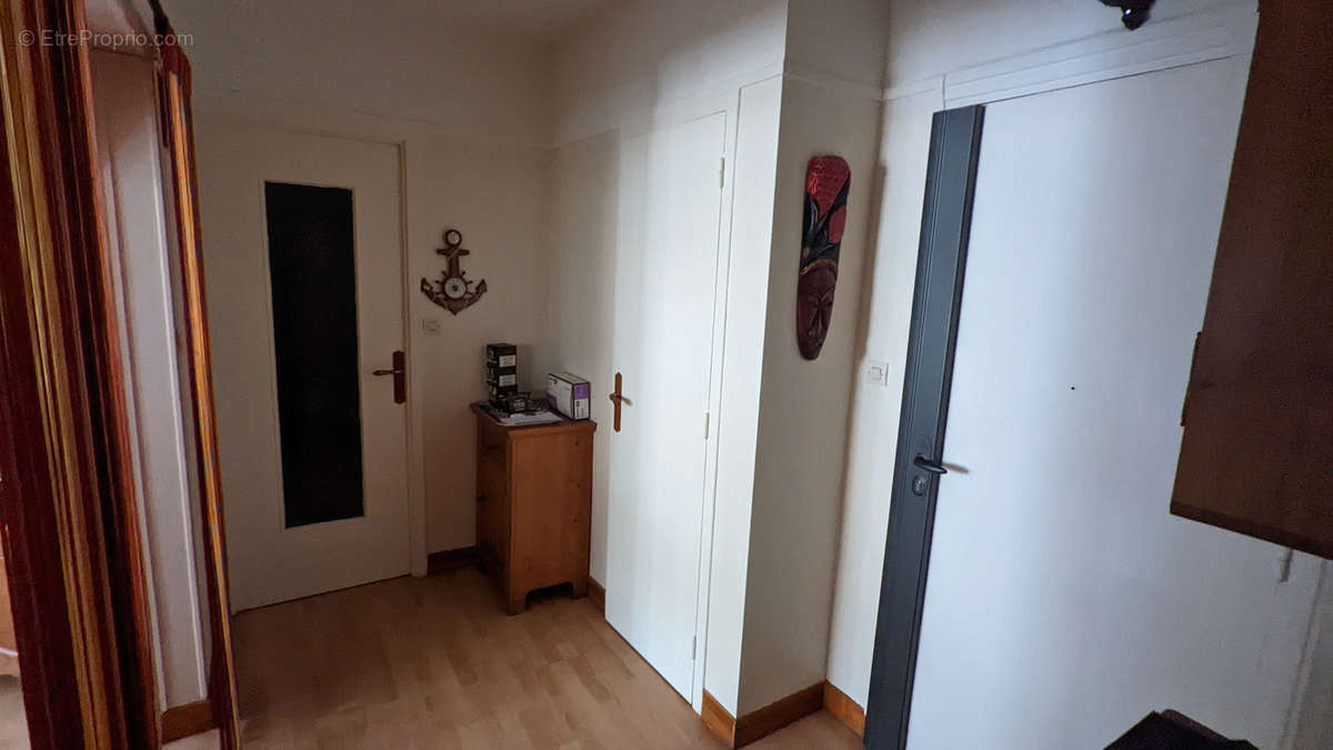 Appartement à CHENOVE