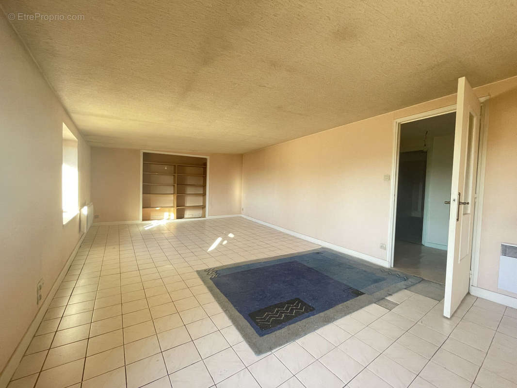 Appartement à BALBIGNY