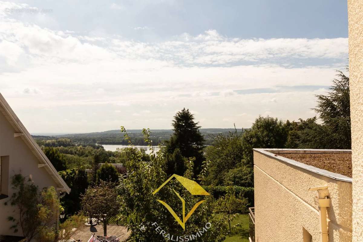 Maison à CERGY