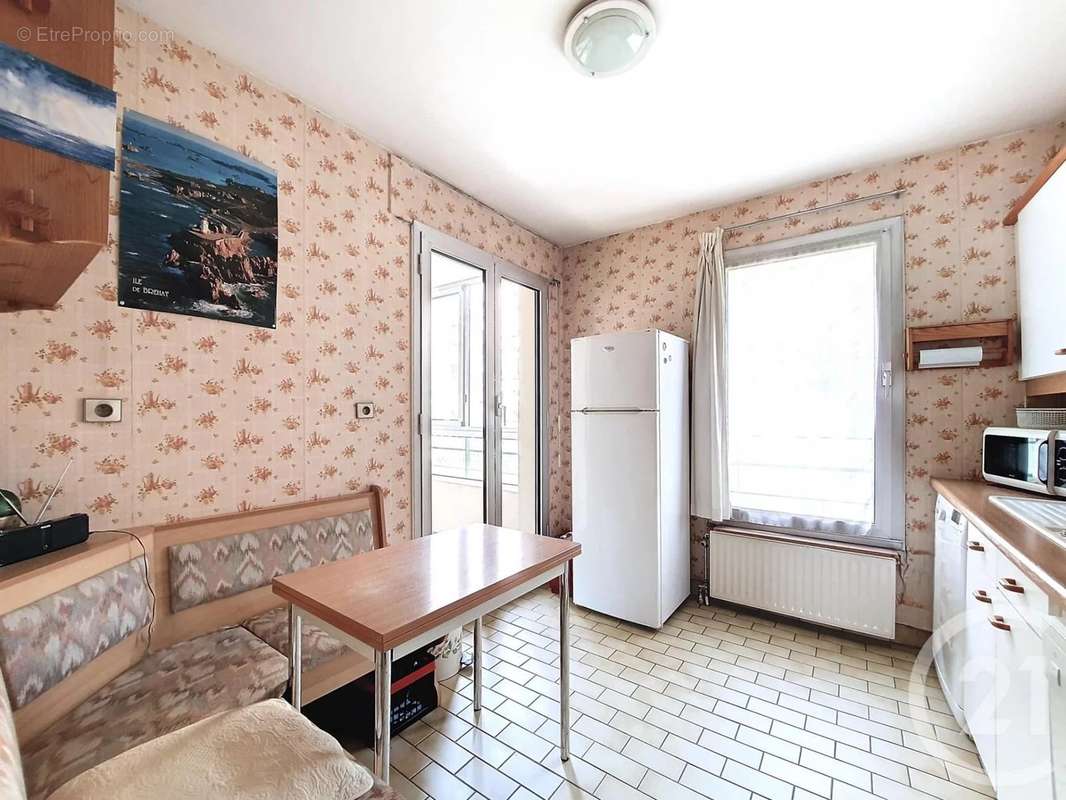 Appartement à ASNIERES-SUR-SEINE