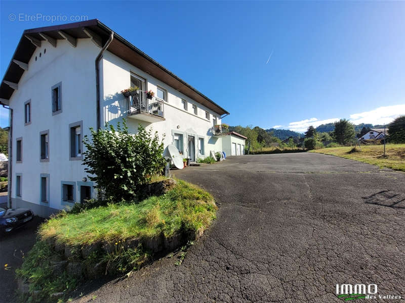 Appartement à LE THILLOT