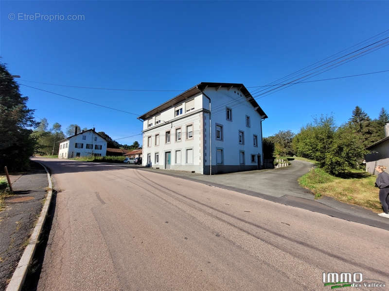 Appartement à LE THILLOT