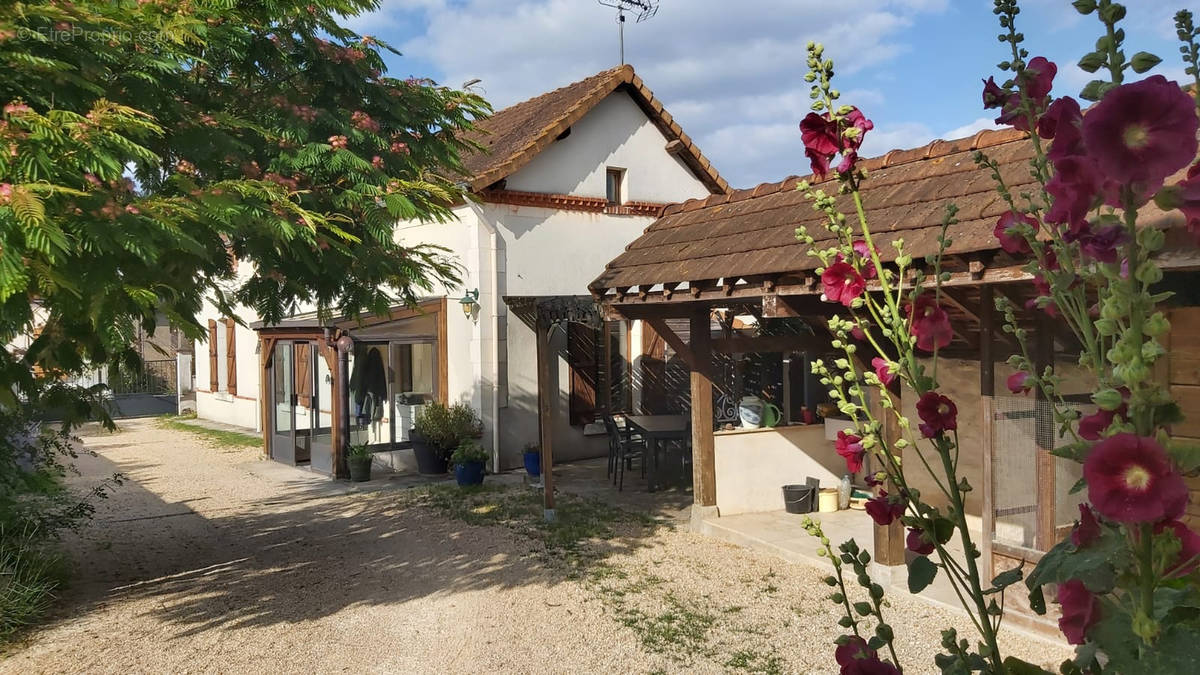 Maison à SELLES-SUR-CHER