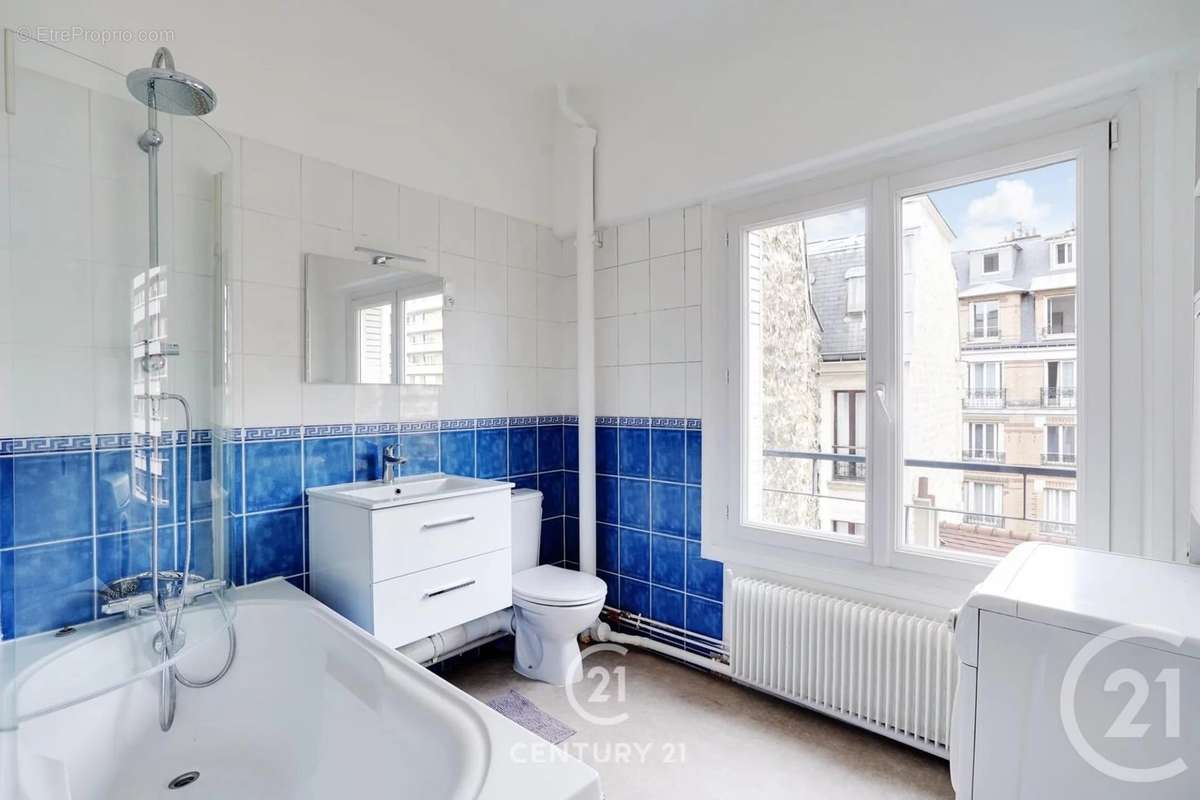 Appartement à PARIS-15E