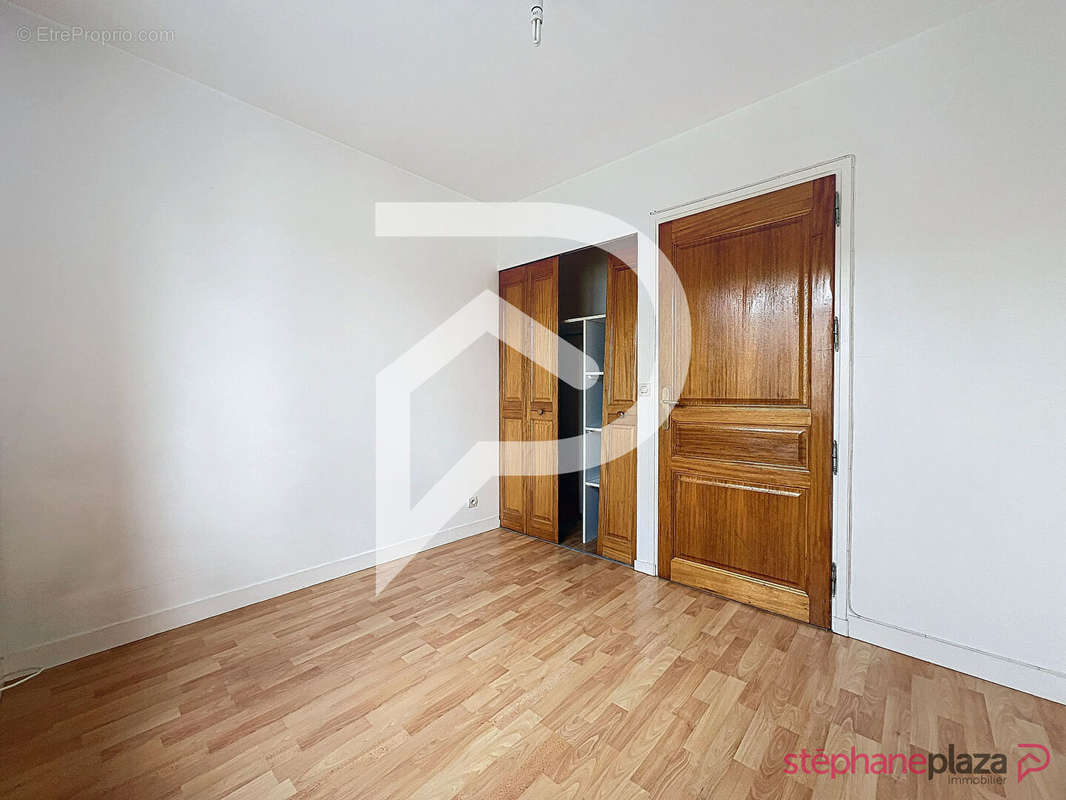 Appartement à PUTEAUX