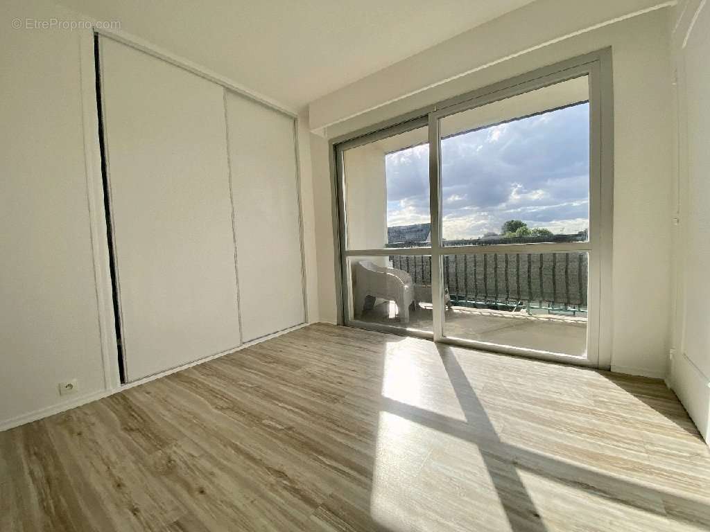 Appartement à VILLEPARISIS