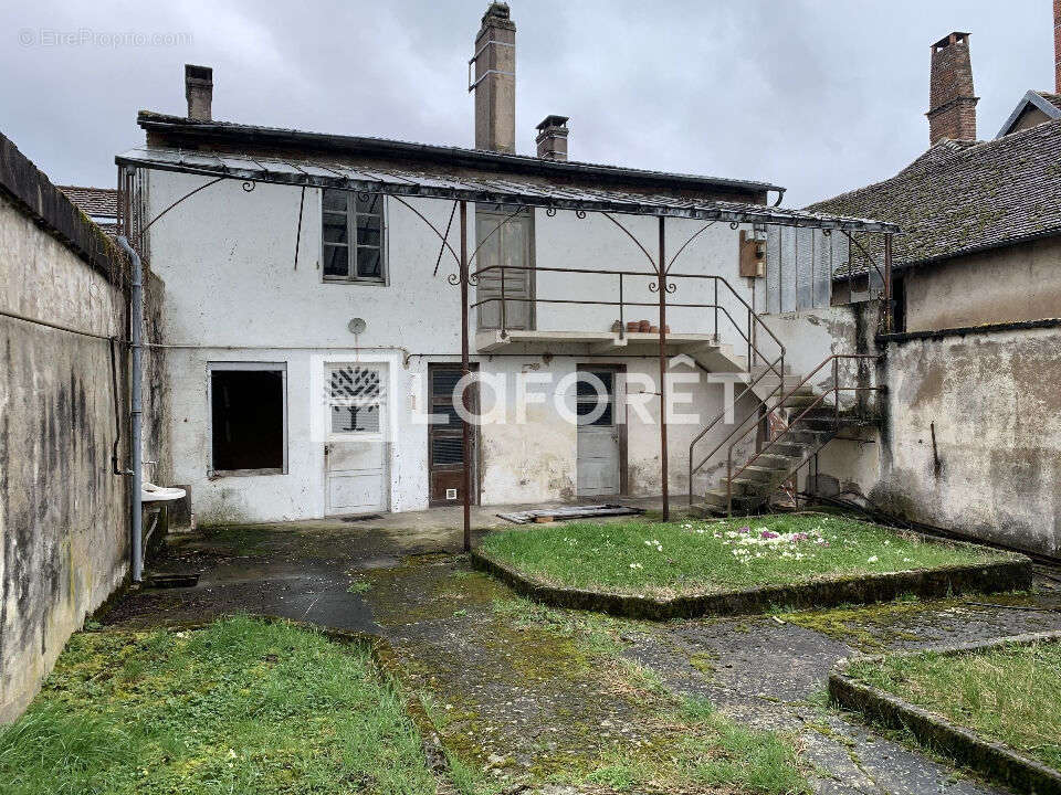 Maison à LOUHANS